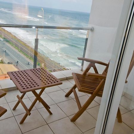 Ocean Edge Suites & Hotel Colombo Buitenkant foto