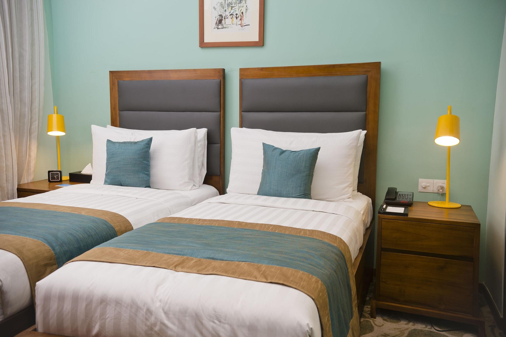 Ocean Edge Suites & Hotel Colombo Buitenkant foto
