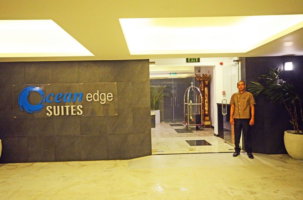 Ocean Edge Suites & Hotel Colombo Buitenkant foto