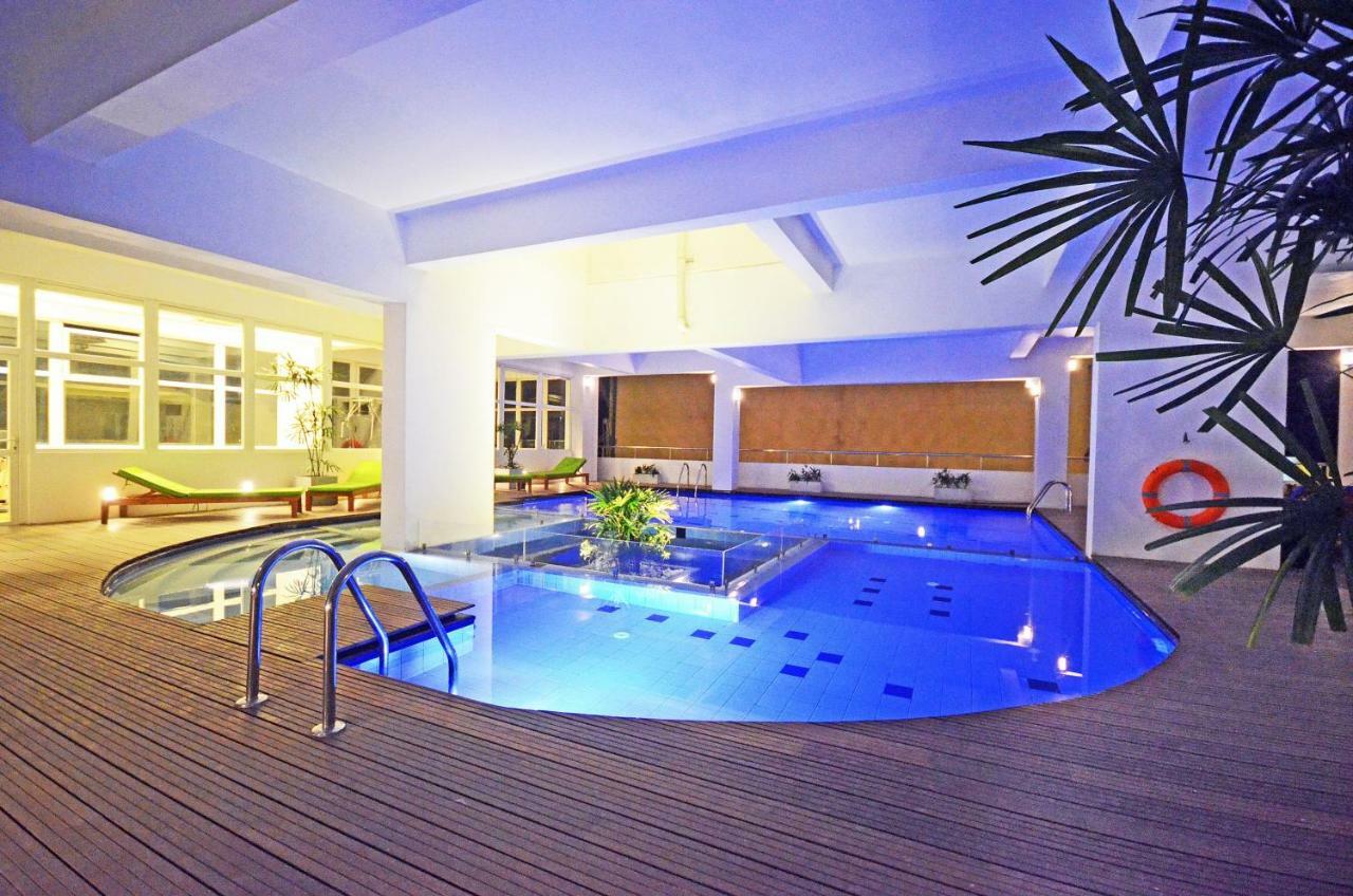 Ocean Edge Suites & Hotel Colombo Buitenkant foto